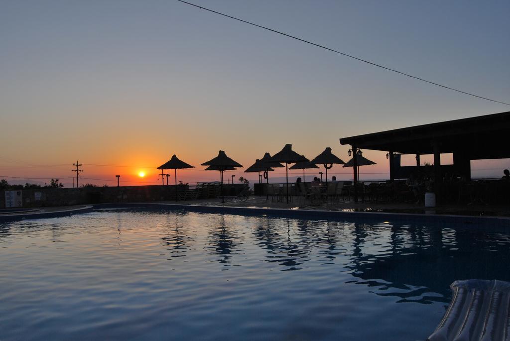 Ocean Heights View Hotel Anissaras Dış mekan fotoğraf