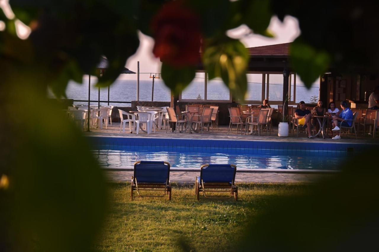 Ocean Heights View Hotel Anissaras Dış mekan fotoğraf